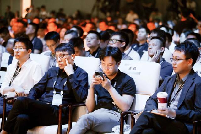 “90后”疯狂“造人”ag真人平台第一游戏(图5) “90后”疯狂“造人”ag真人平台第一游戏(图5)